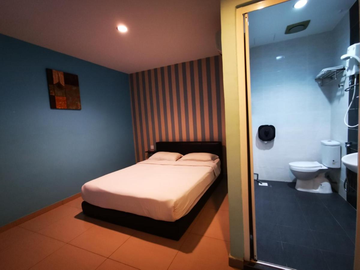 Parc Hotel Pelangi Damansara Kota Damansara Exterior photo